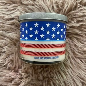Bath and Body Works Firecracker Pop 🧨 3 Wick Candle NEW